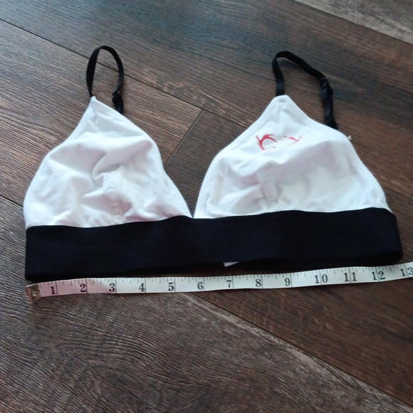 Bra - Picture 4 of 9